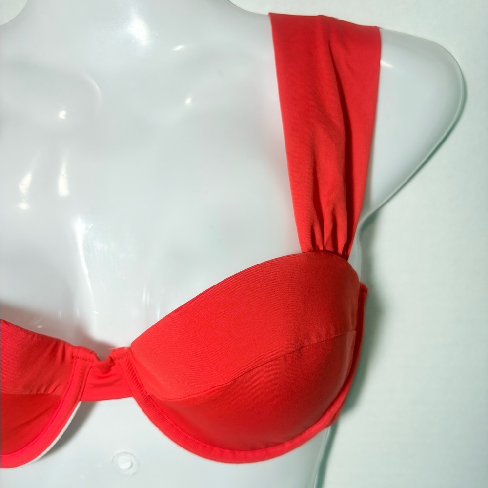 WEWOREWHAT Claudia Bikini Top in Spicy Orange - Picture 5 of 9